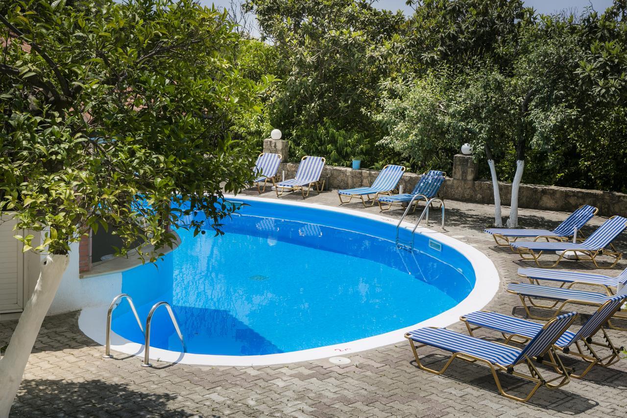 Vivian Apartments Vlaháta Kültér fotó